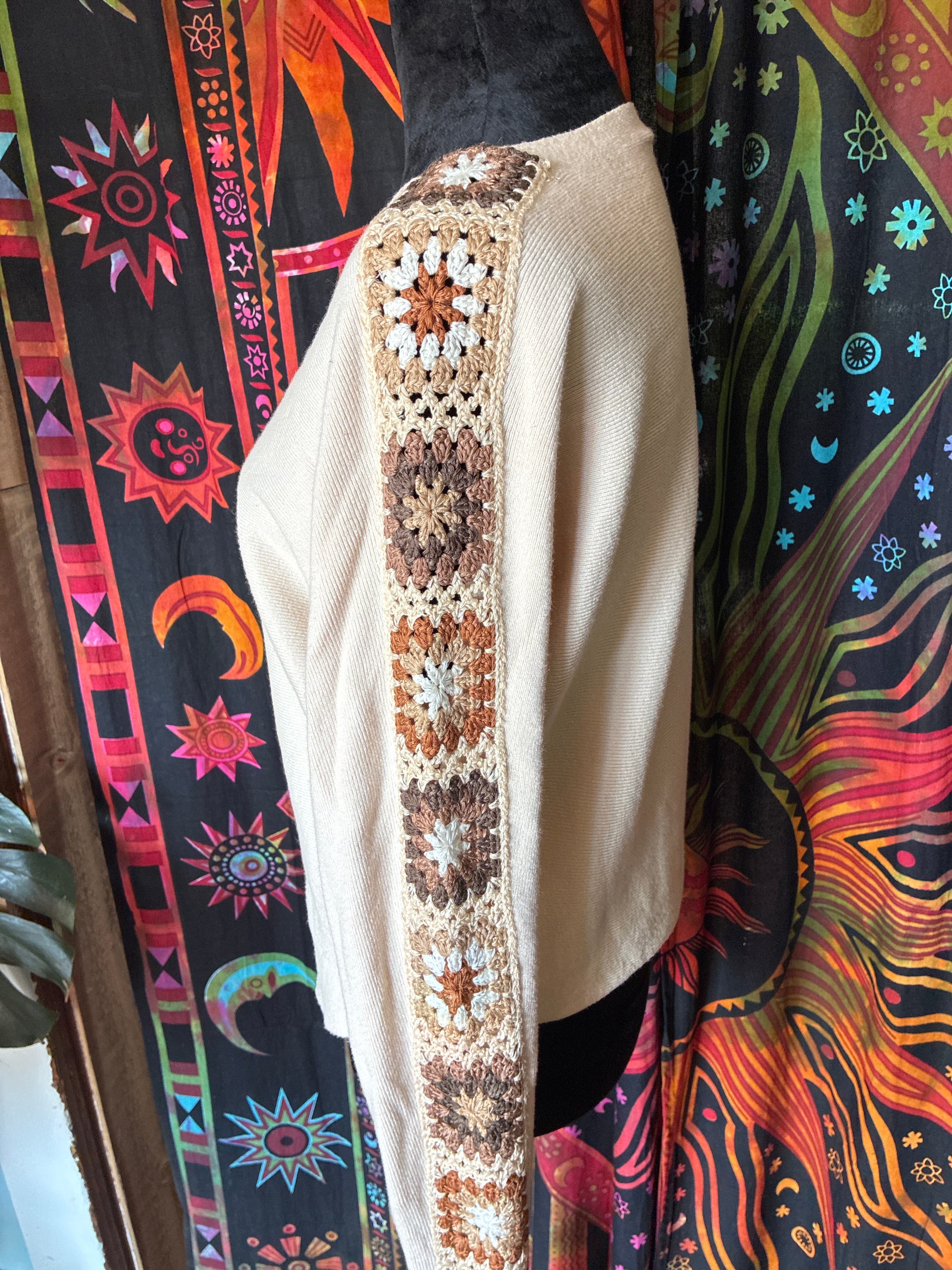 Long sleeve hippie top